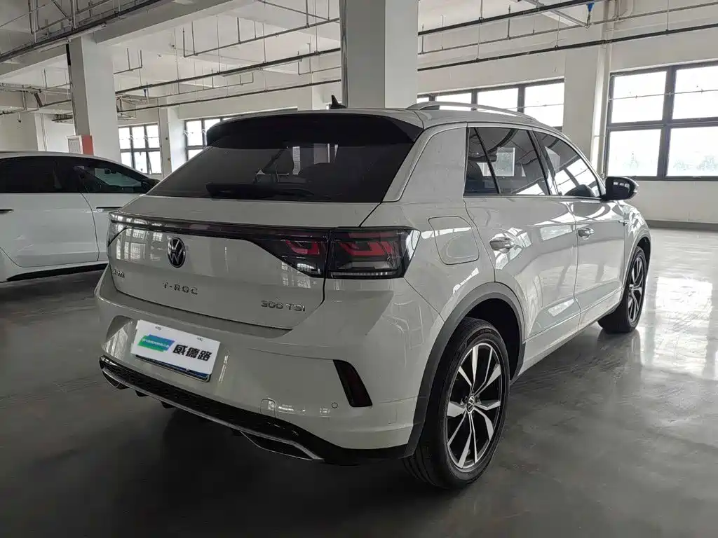 Volkswagen T-Roc — миниатюра 3
