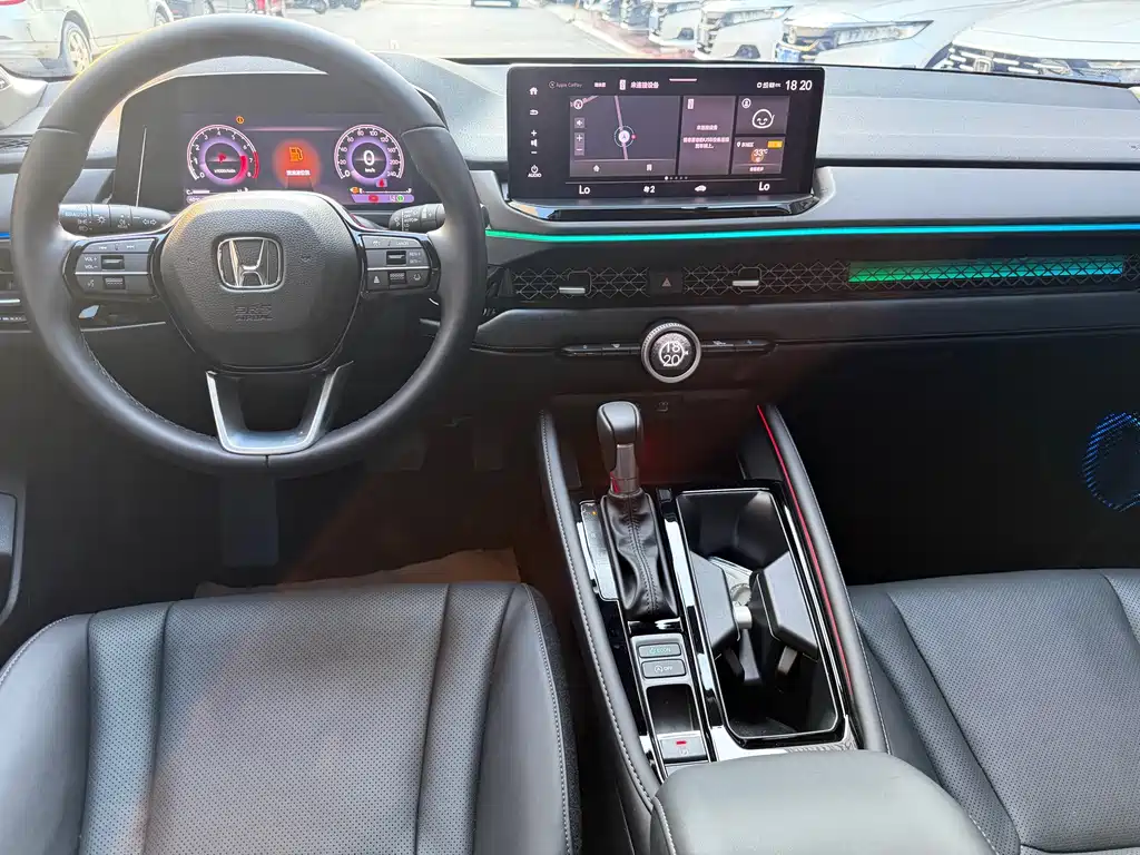 Honda Accord 2025 Sport 260TURBO Luxury