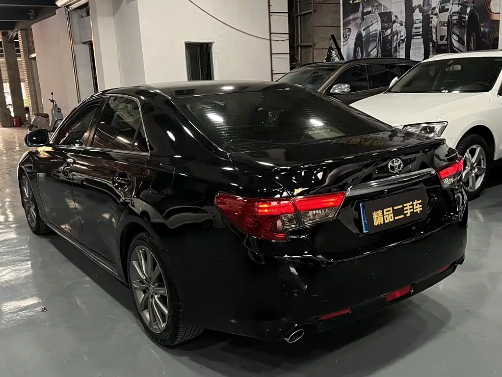Toyota Reiz 2.5V Fashion Sharp Navigation Edition, фото 5