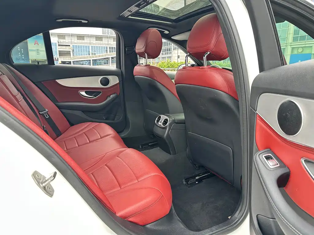 Mercedes-Benz C-Class — миниатюра 25