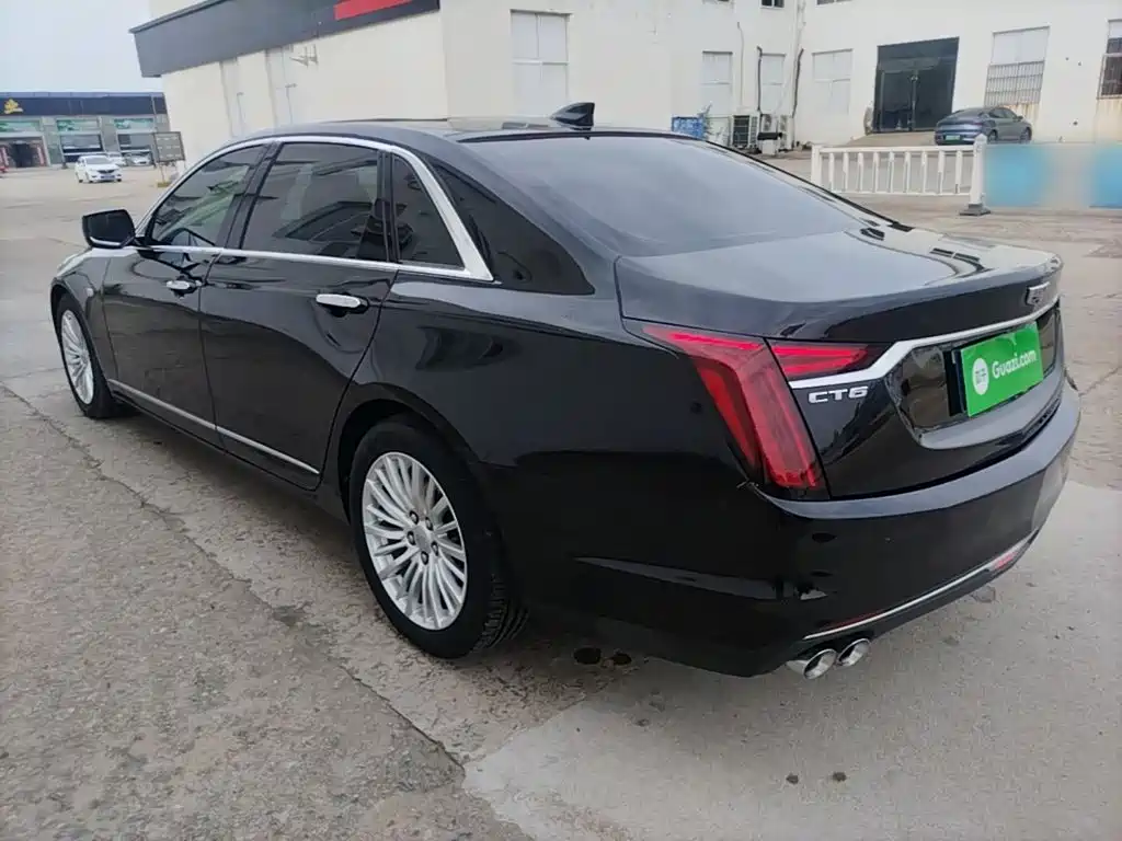 Cadillac CT6 — миниатюра 5