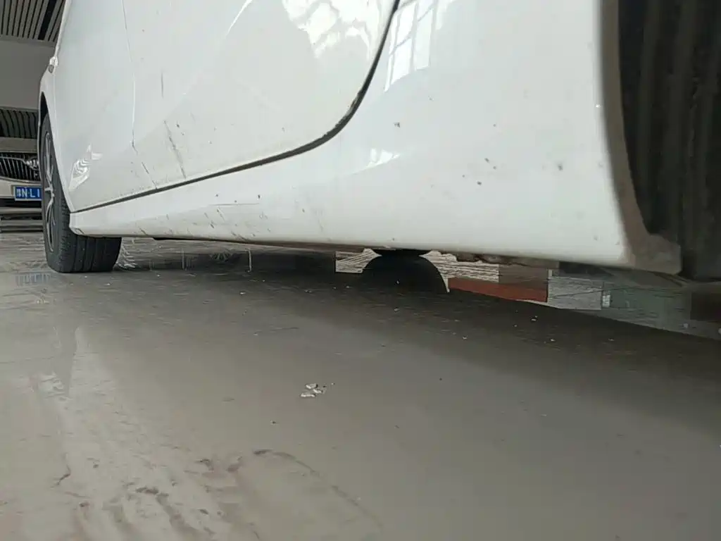 Buick Verano — миниатюра 22