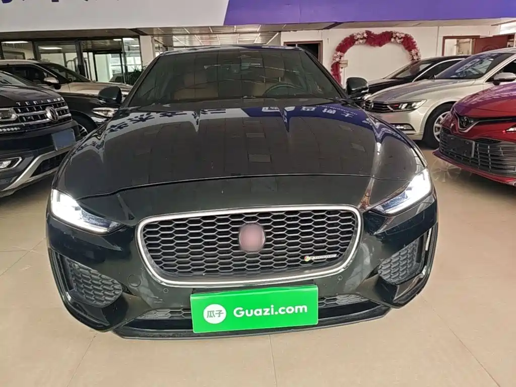 Jaguar XEL — миниатюра 3