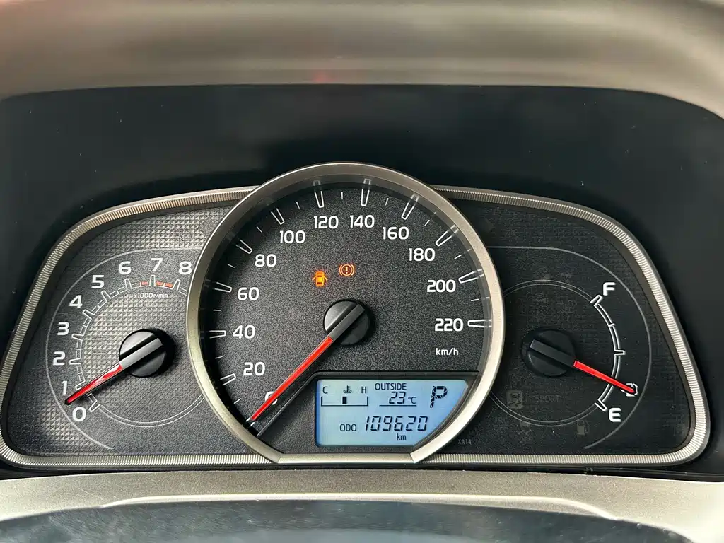 Toyota RAV4 — миниатюра 12