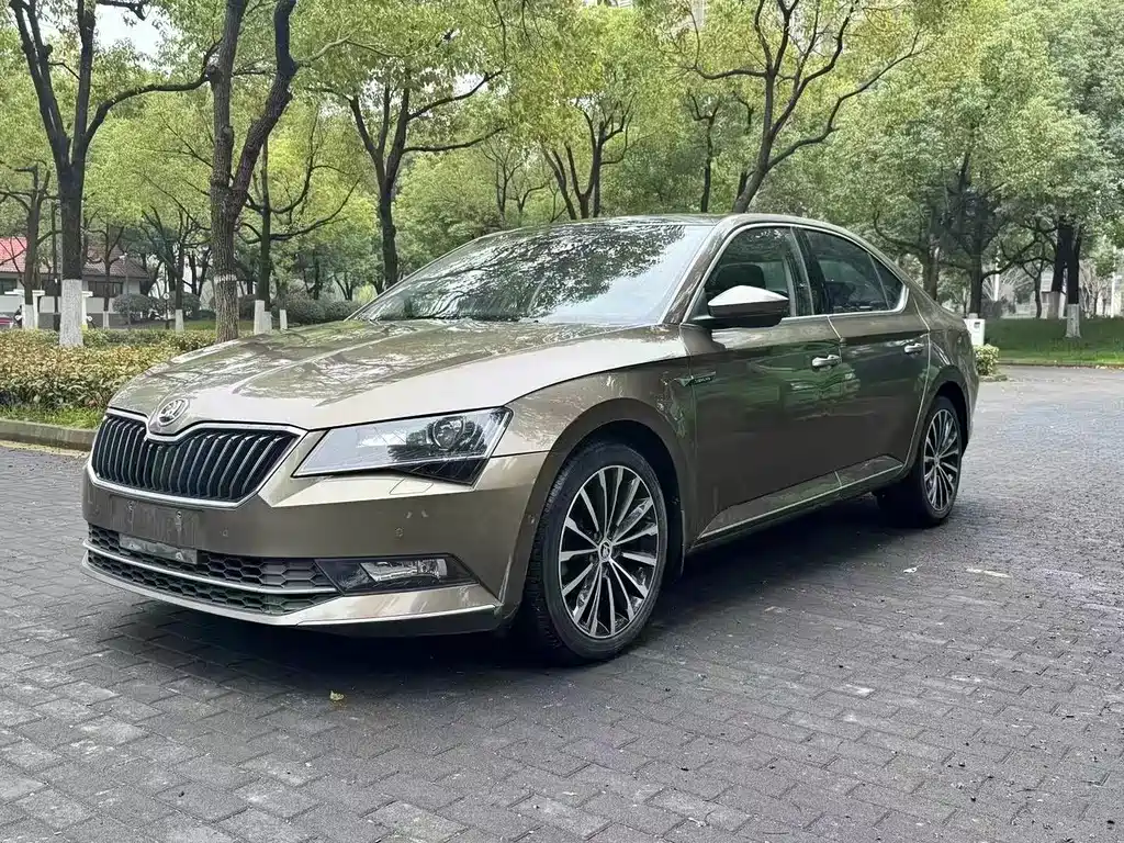 Skoda Superb 2016 TSI280 DSG Innovation Edition