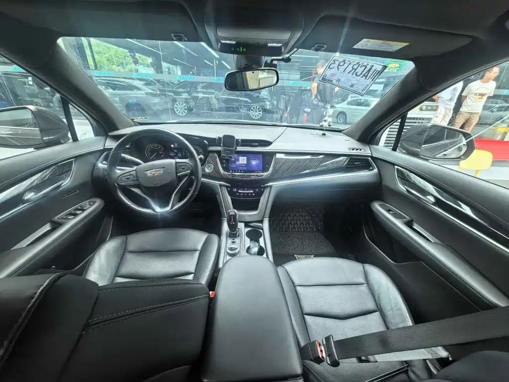 Cadillac XT6 28T 6-seat Luxury Type, фото 5