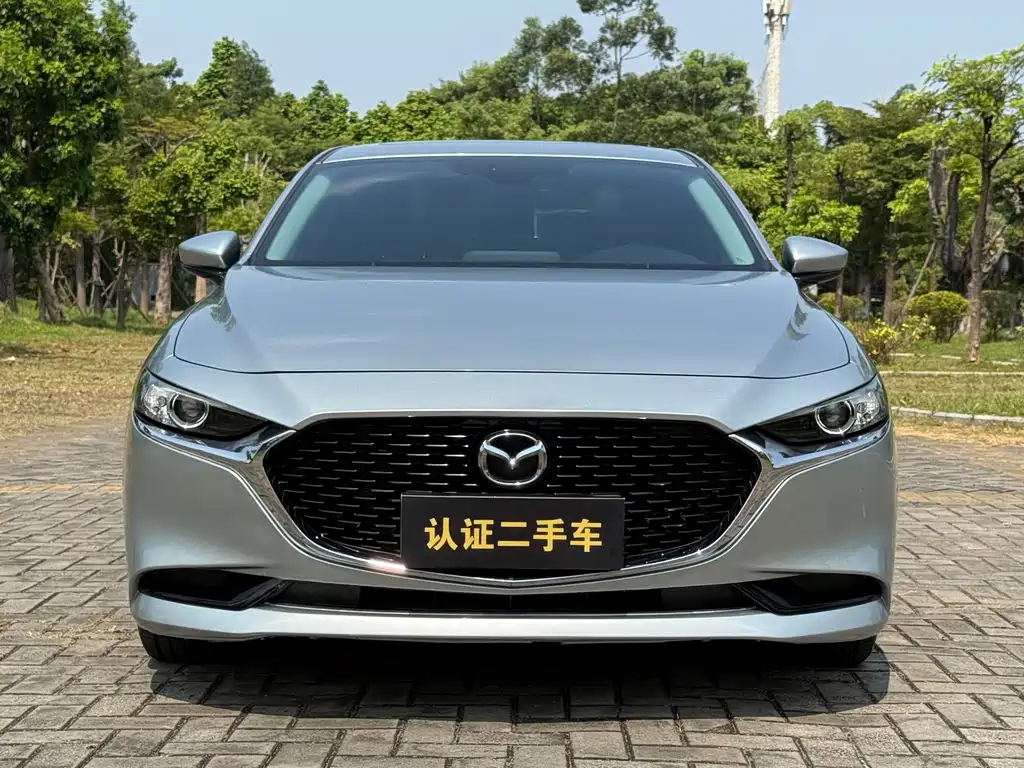 Mazda 3 Axela — миниатюра 2