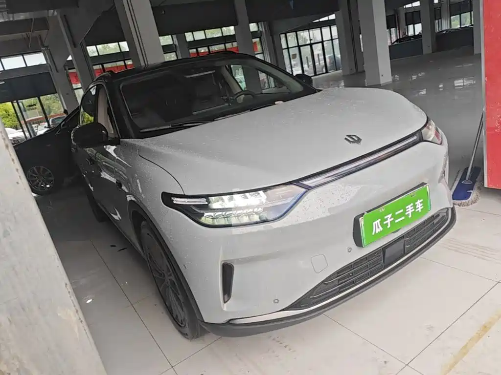 Leapmotor Leapmotor C11 — миниатюра 4