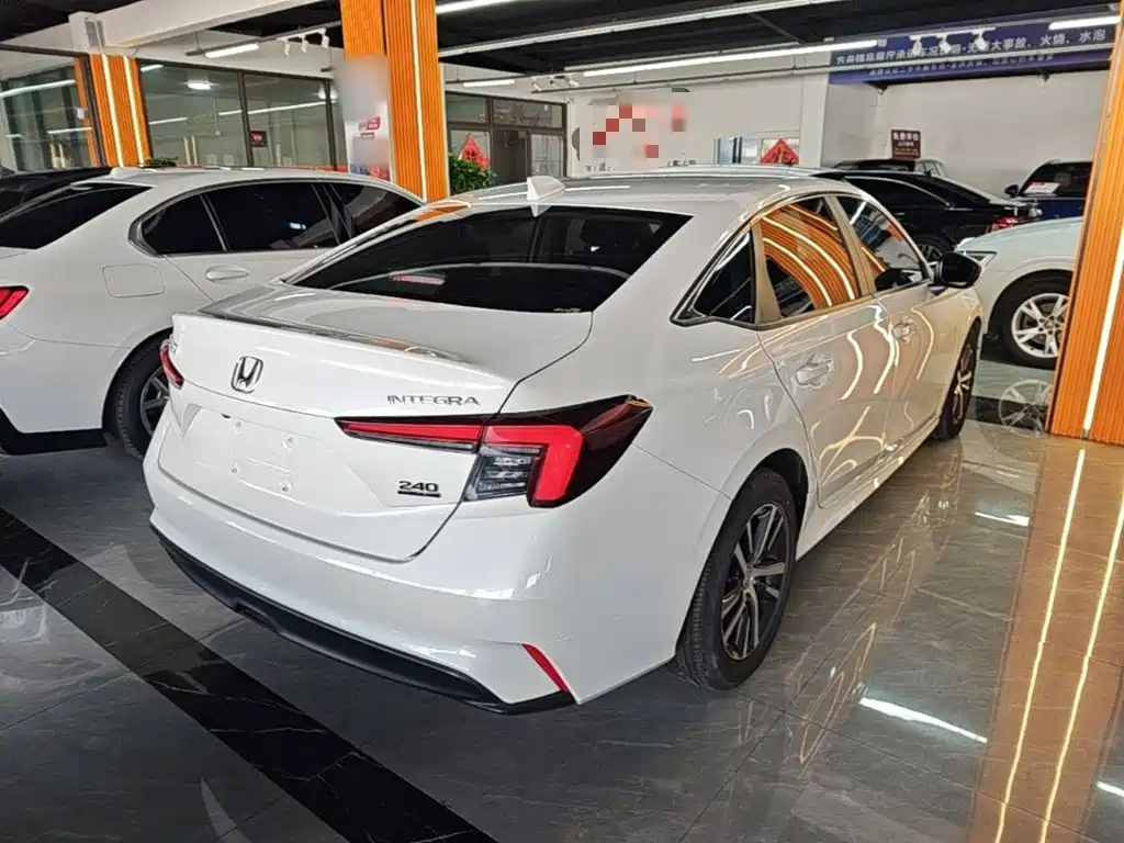 Honda Integra — миниатюра 7