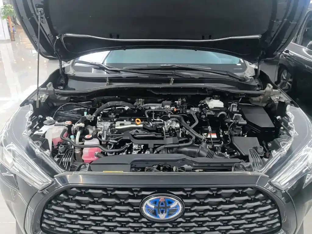 Toyota Corolla Cross — миниатюра 20