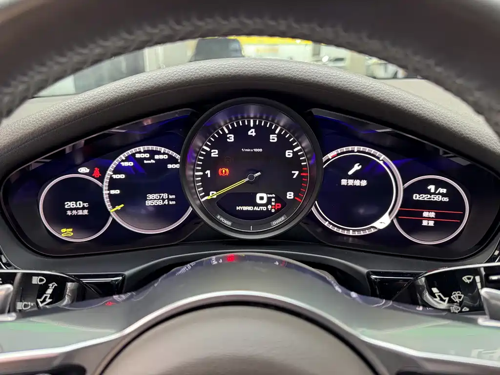 Porsche Panamera Hybrid — миниатюра 21