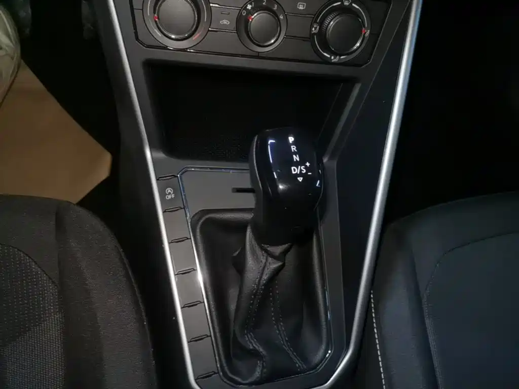 Volkswagen Polo — миниатюра 14