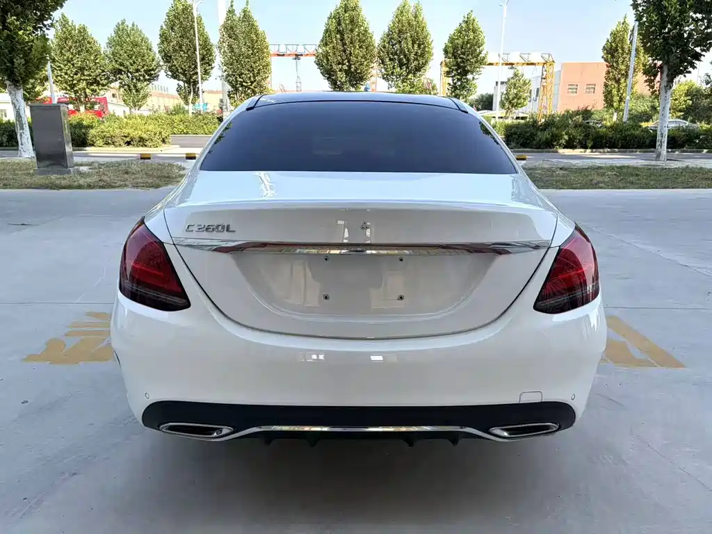 Mercedes-Benz C-Class — миниатюра 5
