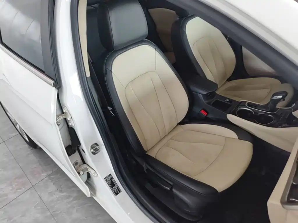 Buick Verano — миниатюра 25