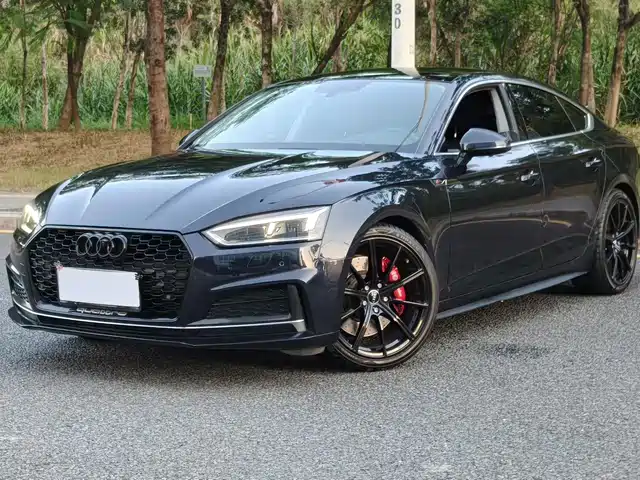 AUDI  A5 2017