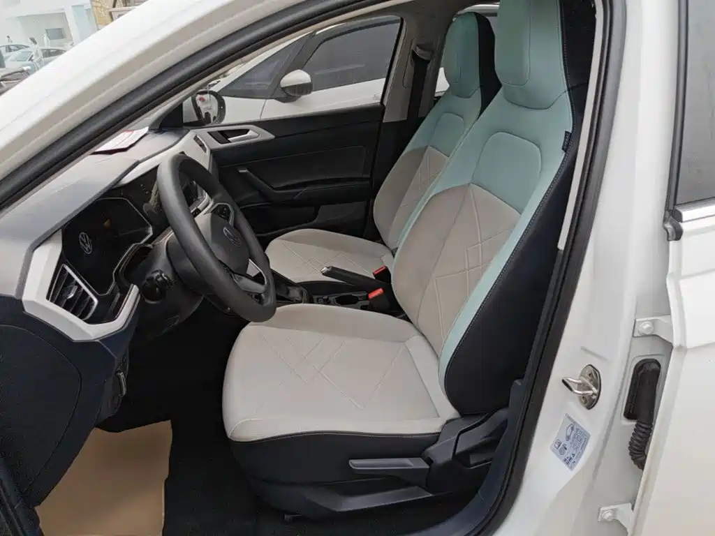 Volkswagen Lavida — миниатюра 11