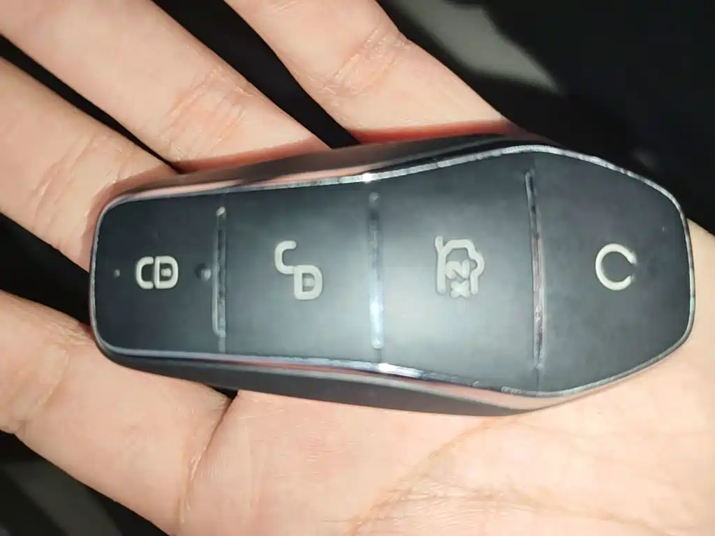 BYD Yuan Plus — миниатюра 9