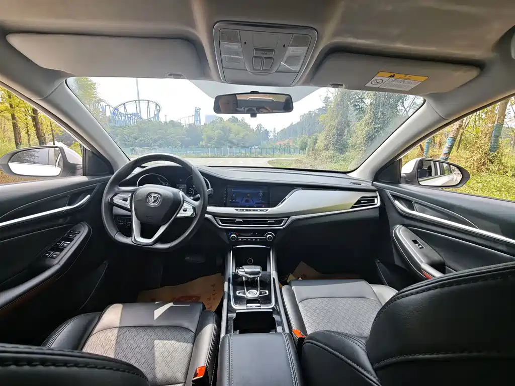 Changan Eado New Energy — миниатюра 8