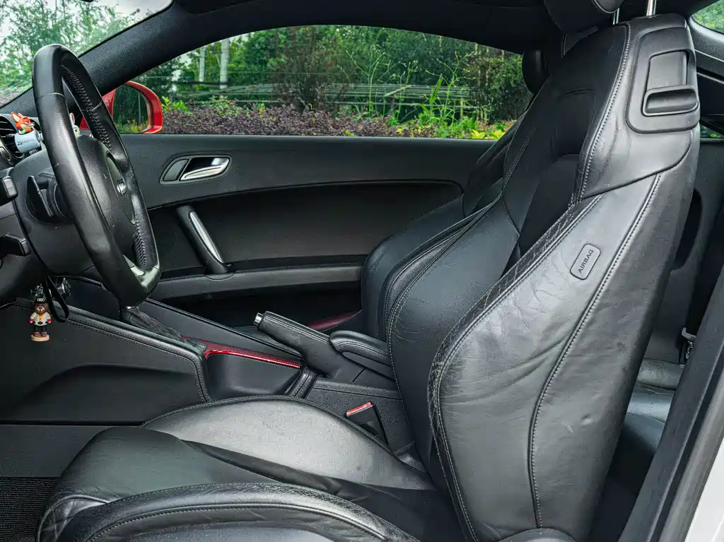 Audi TT — миниатюра 11