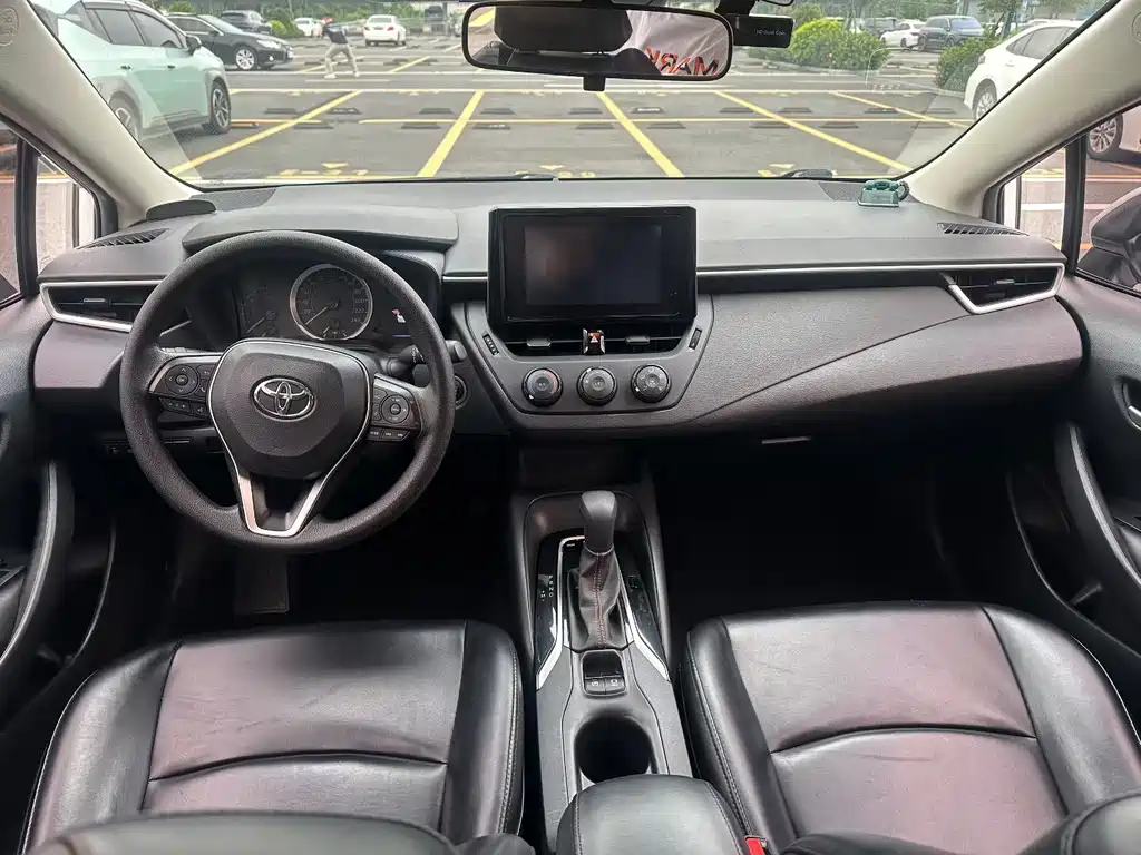Toyota Corolla — миниатюра 8