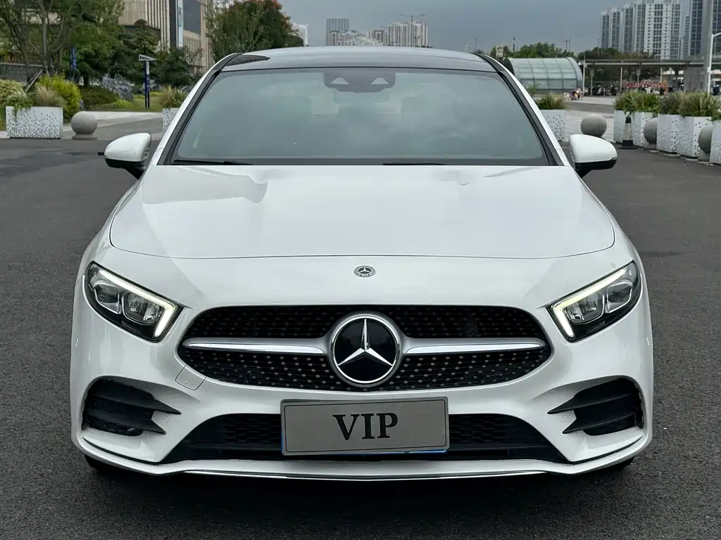 Mercedes-Benz A-Class — миниатюра 2