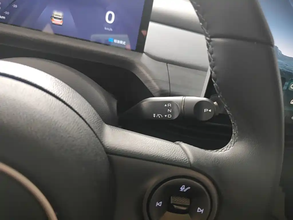 Baojun Yunduo — миниатюра 14