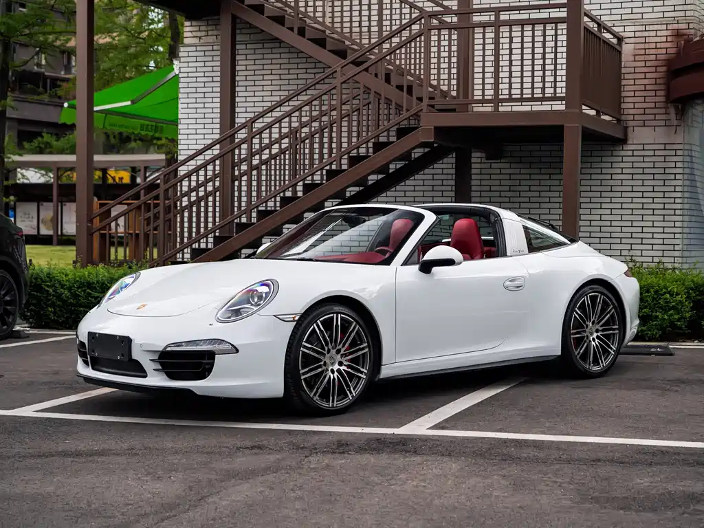 Porsche 911 2015