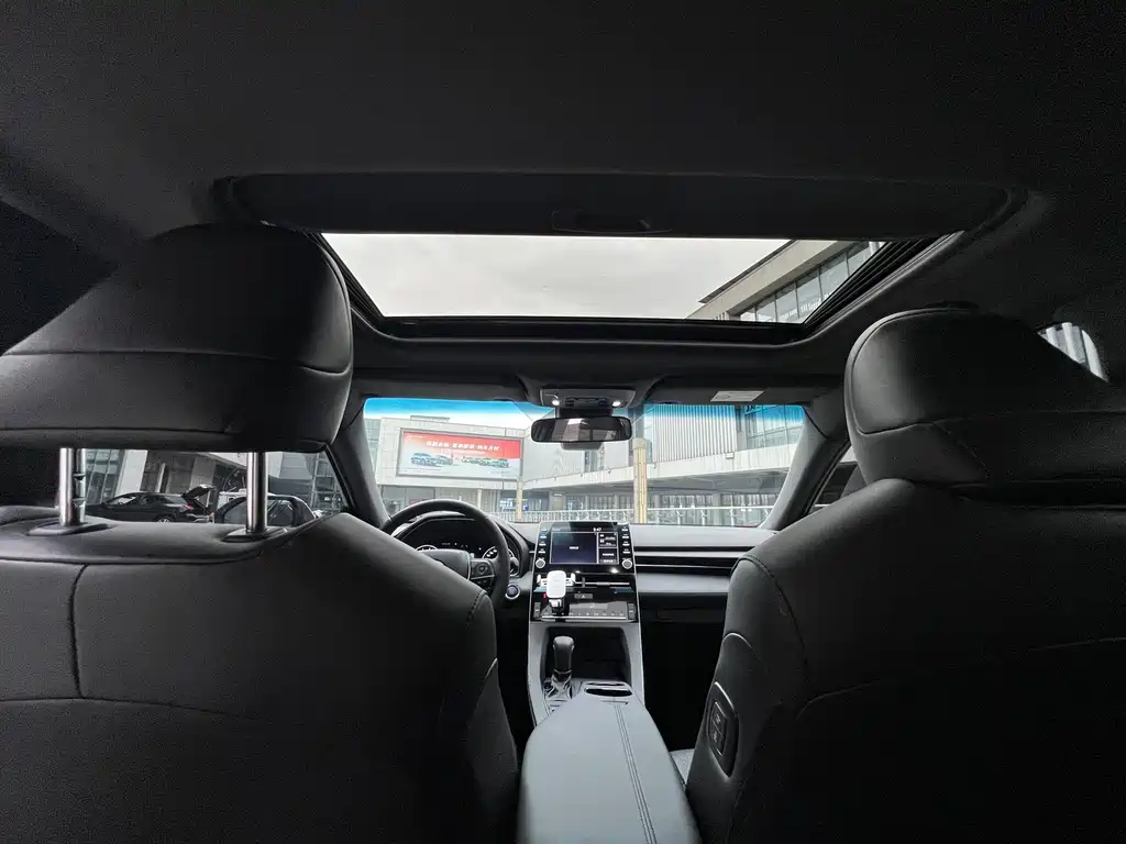 Toyota Avalon — миниатюра 17