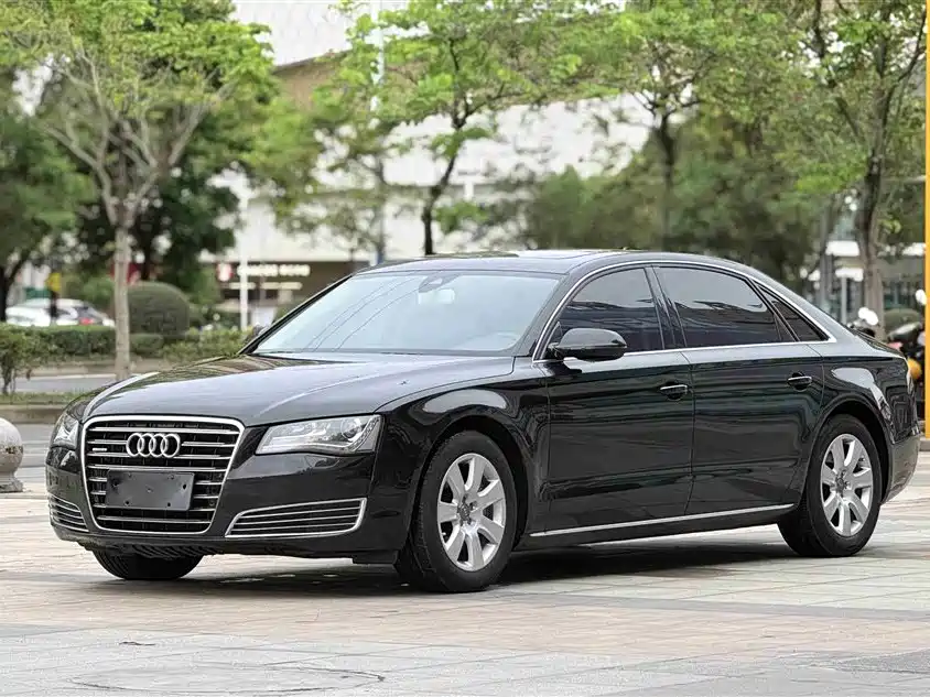 Audi A8 2014