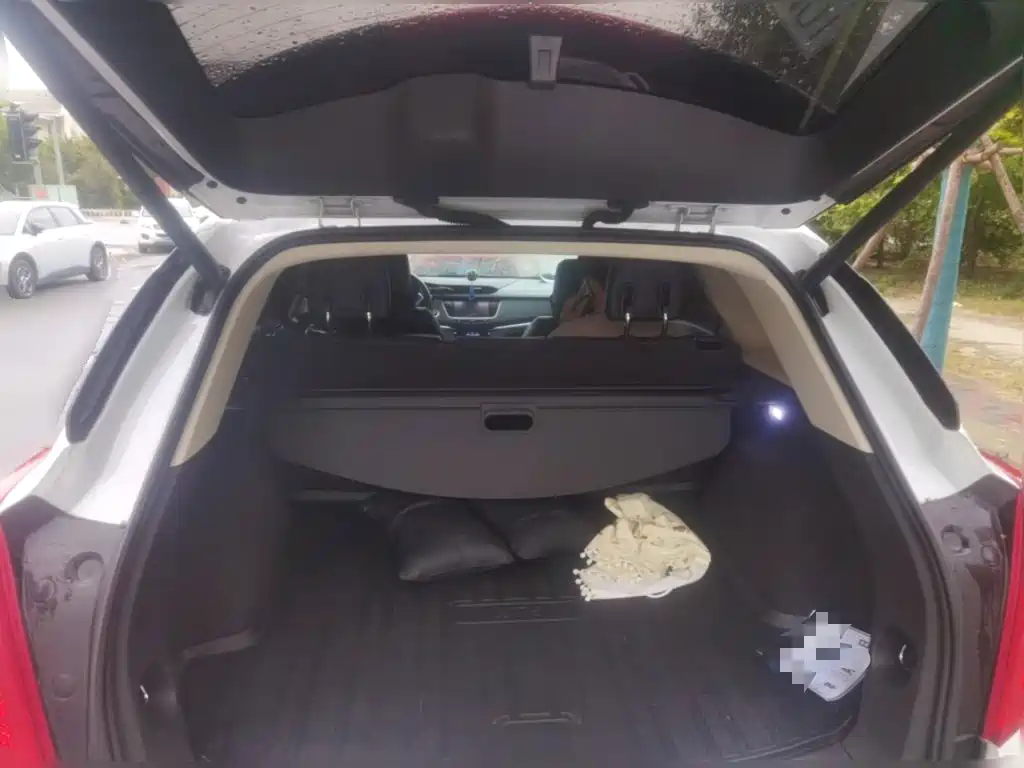 Cadillac XT5 — миниатюра 20