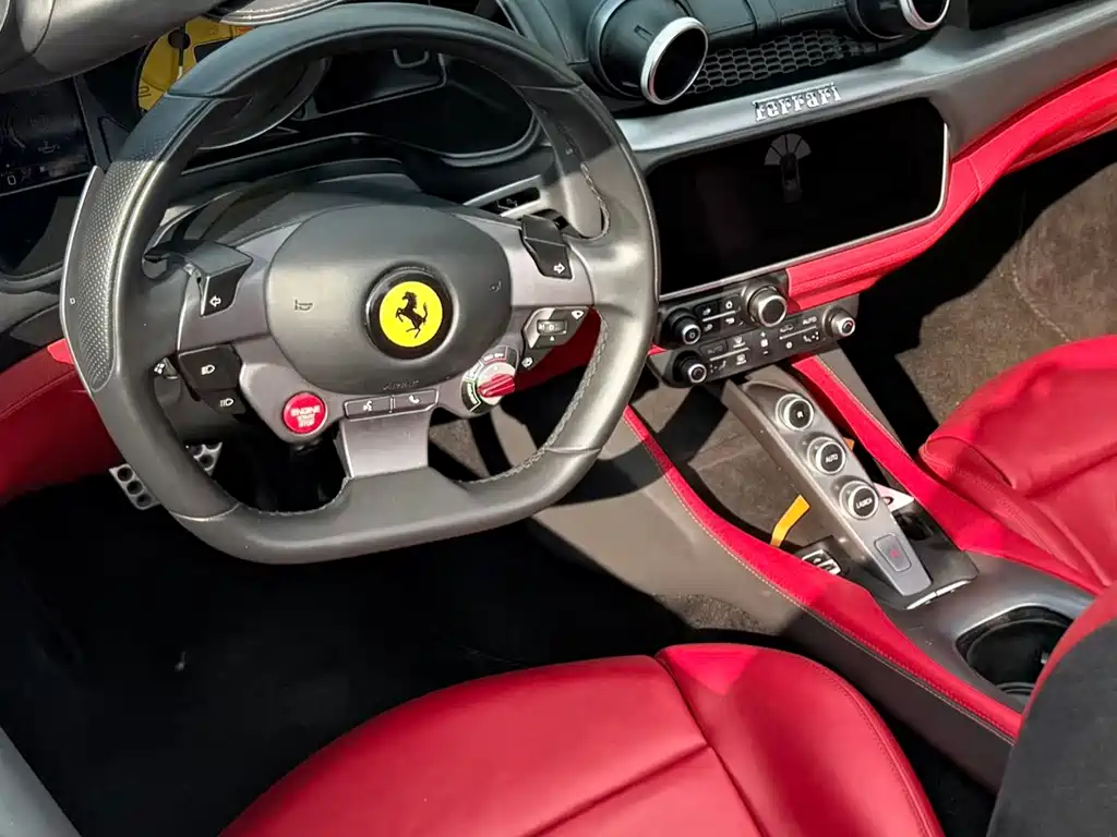 Ferrari Portofino — миниатюра 4