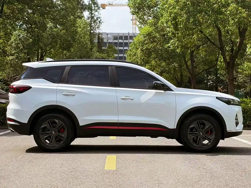 Chery Tiggo 7 - фото 4