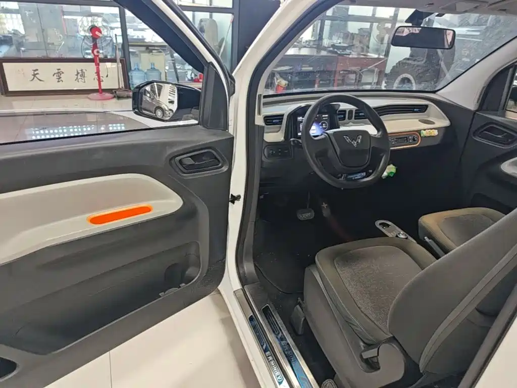 Wuling MINIEV — миниатюра 16