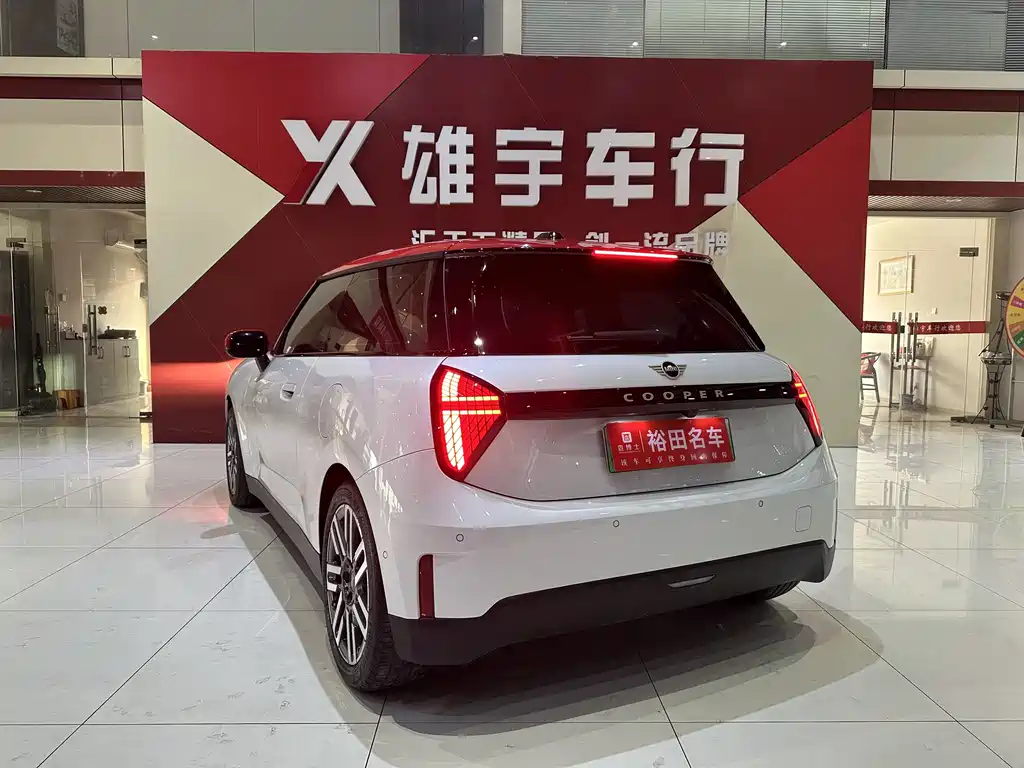 MINI ELECTRIC  COOPER