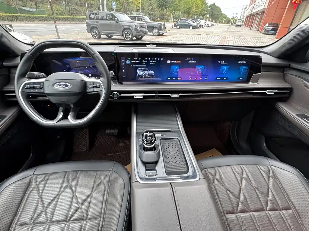 Ford Edge — миниатюра 12