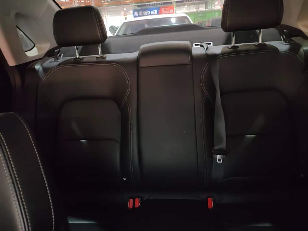 Geely Emgrand 1.5 л 2023 г. Белый, пробег 5000 км