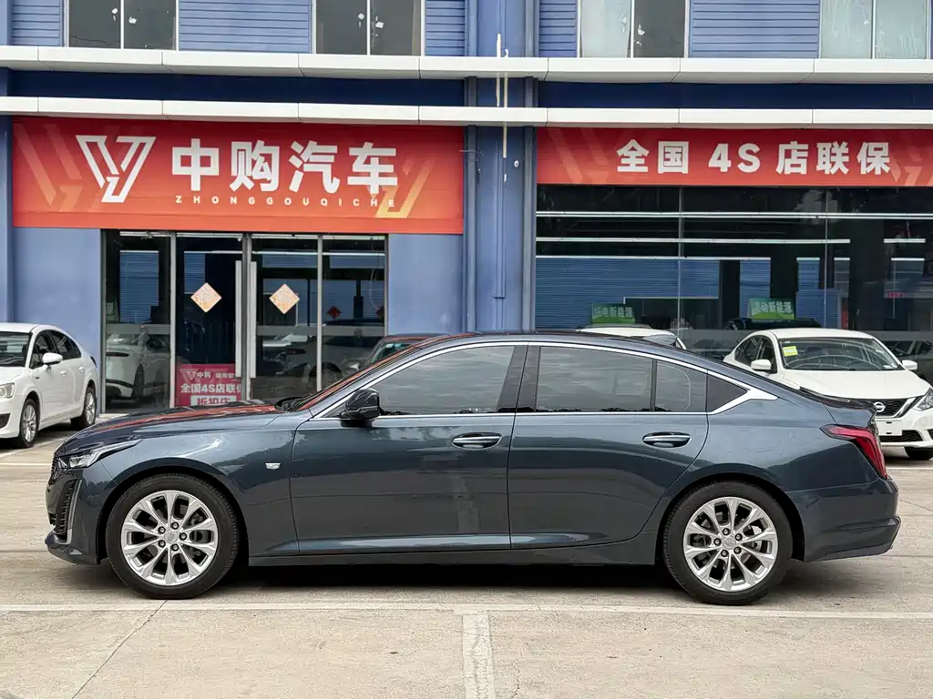 Cadillac CT5 — миниатюра 13
