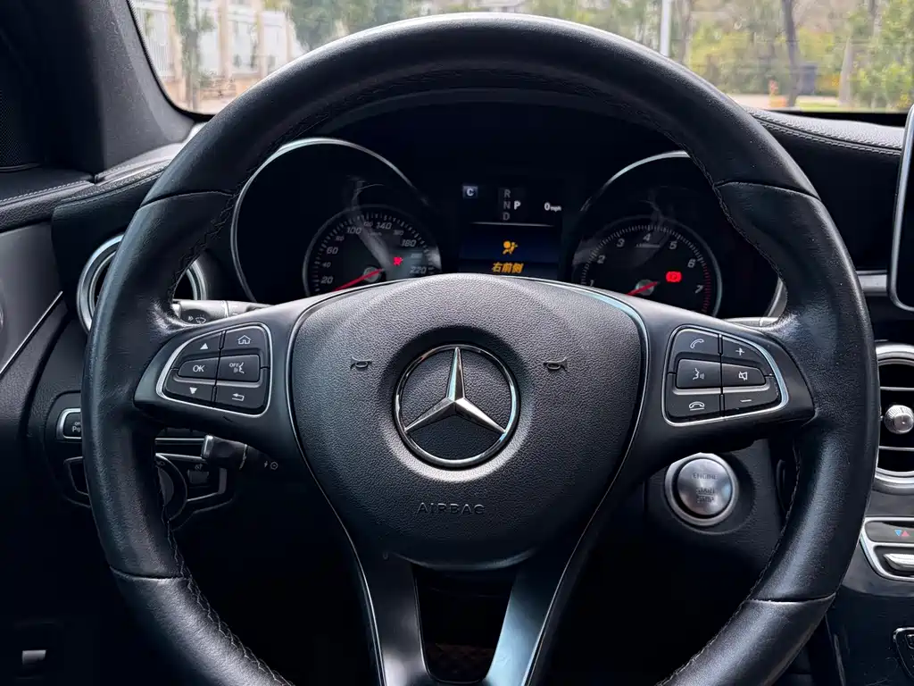 Mercedes-Benz GLC Coupe — миниатюра 12