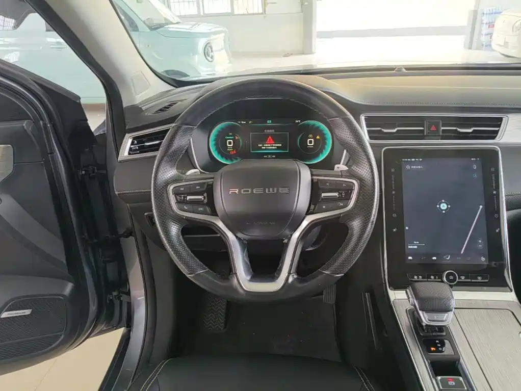 Roewe RX5 New Energy — миниатюра 11