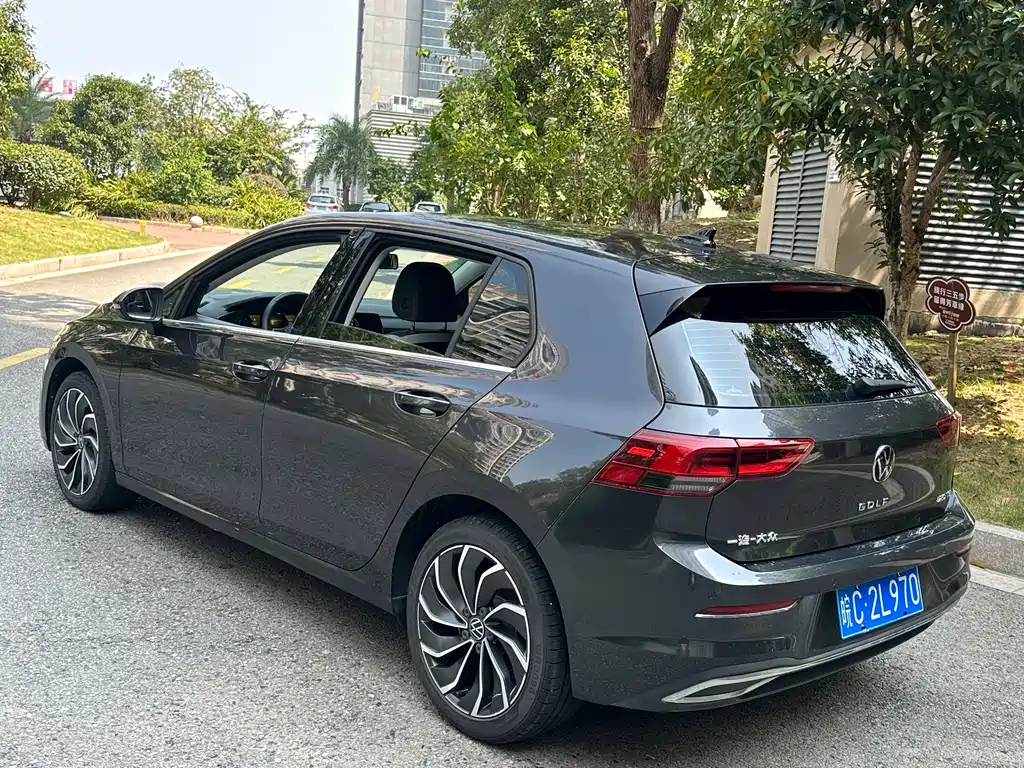 Volkswagen Golf — миниатюра 6