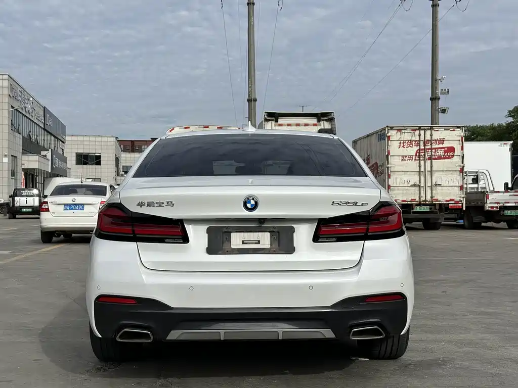 BMW 5 Series 5 2022 535Le M Sport