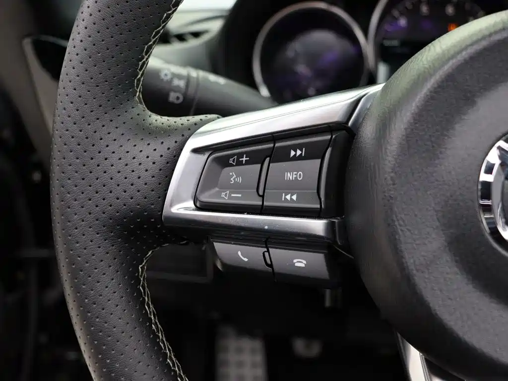 Mazda MX-5 — миниатюра 10