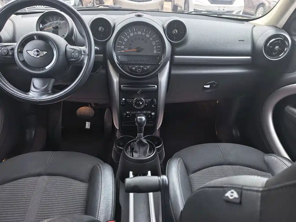 MINI Mini Countryman — миниатюра 6