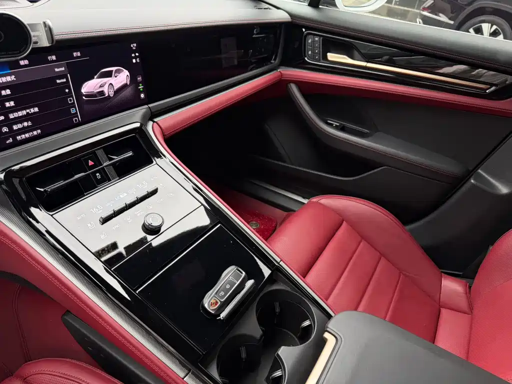 Porsche Panamera — миниатюра 16