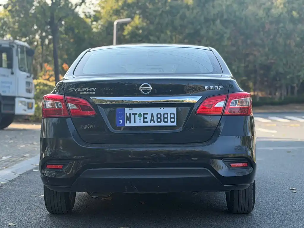 Nissan Sylphy — миниатюра 5