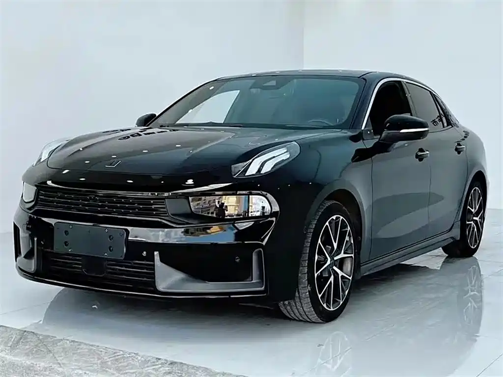 Lynk & Co 03 2020 1.5TD DCT Dynamic Pro Edition