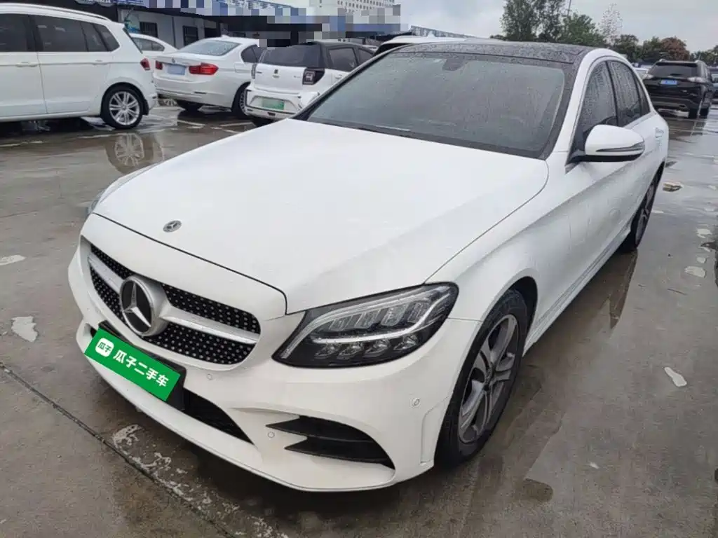 Mercedes-Benz C-Class — миниатюра 2