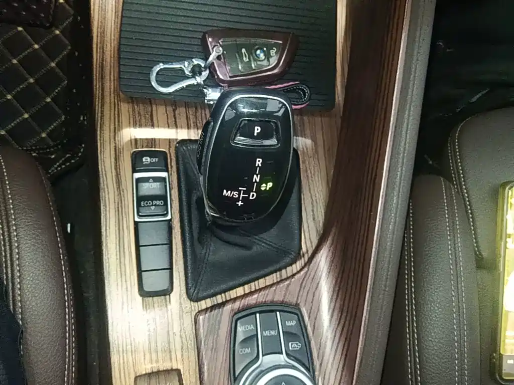 BMW X1 — миниатюра 14
