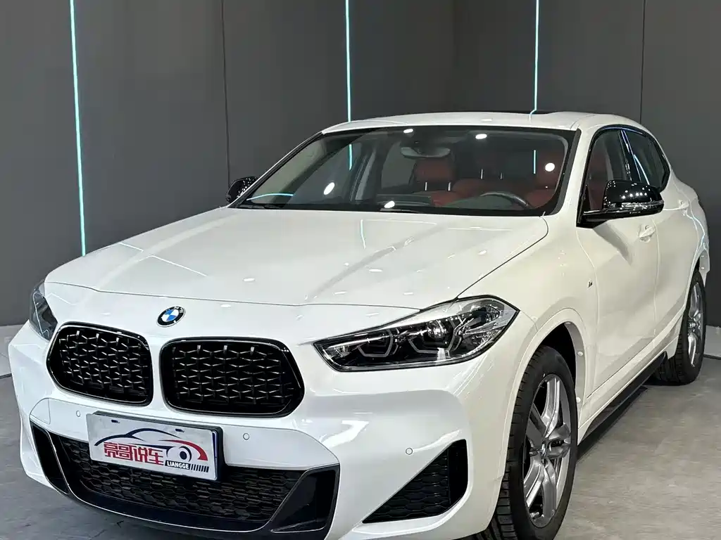 Купить BMW X2