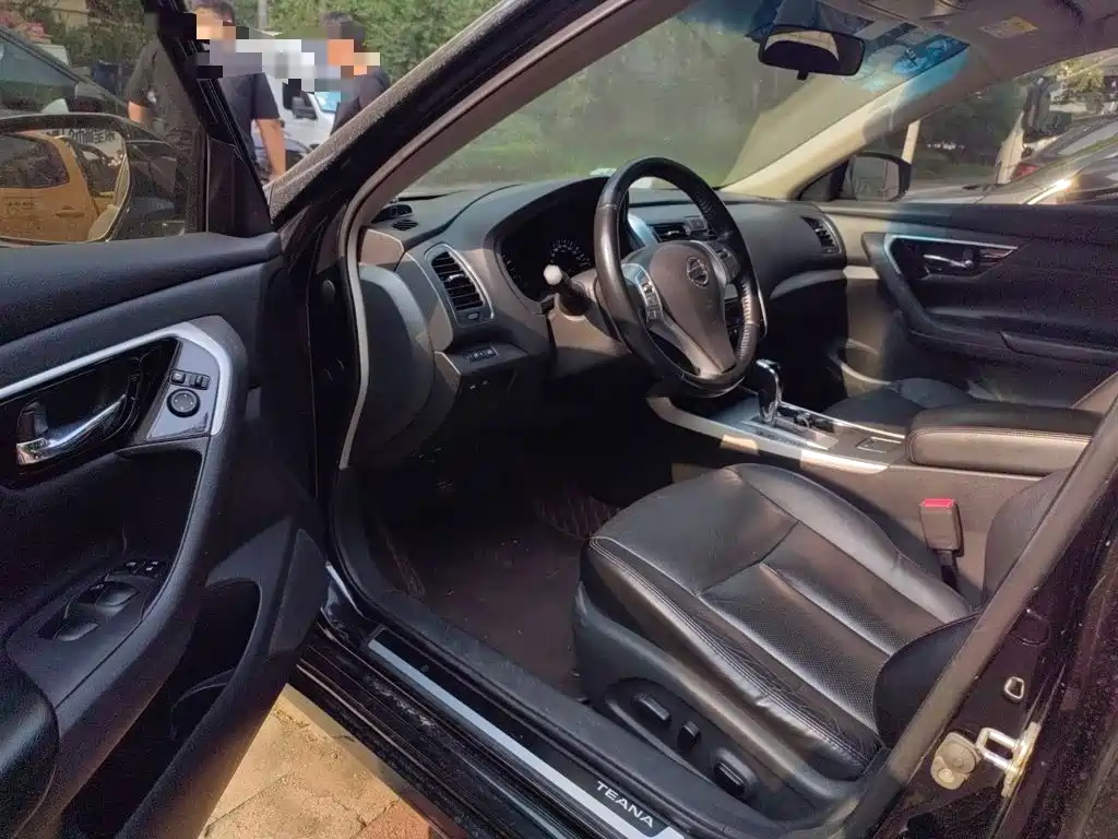 Nissan Teana — миниатюра 14